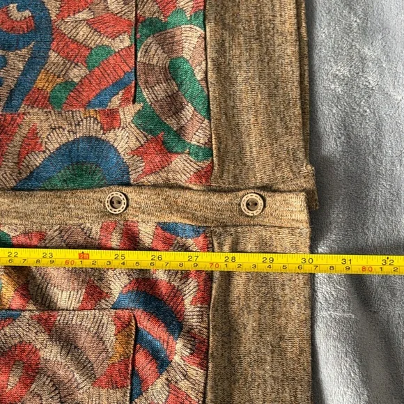 Colorful Patterned Women's Cardigan - Picture 7 of 8